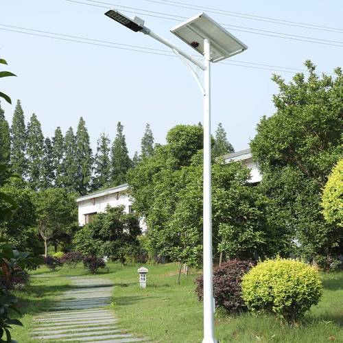 太陽能鋰電路燈 校園照明的綠色智能解決方案